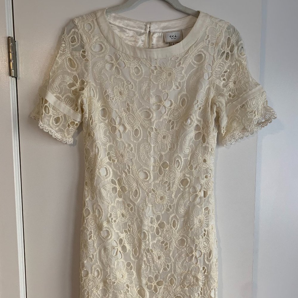 ECI Off White Eyelit Short Sleeve Dress
